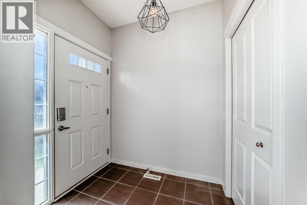 Single Family House for Sale in  Nolanfield Terrace NW Nolan Hill Calgary 