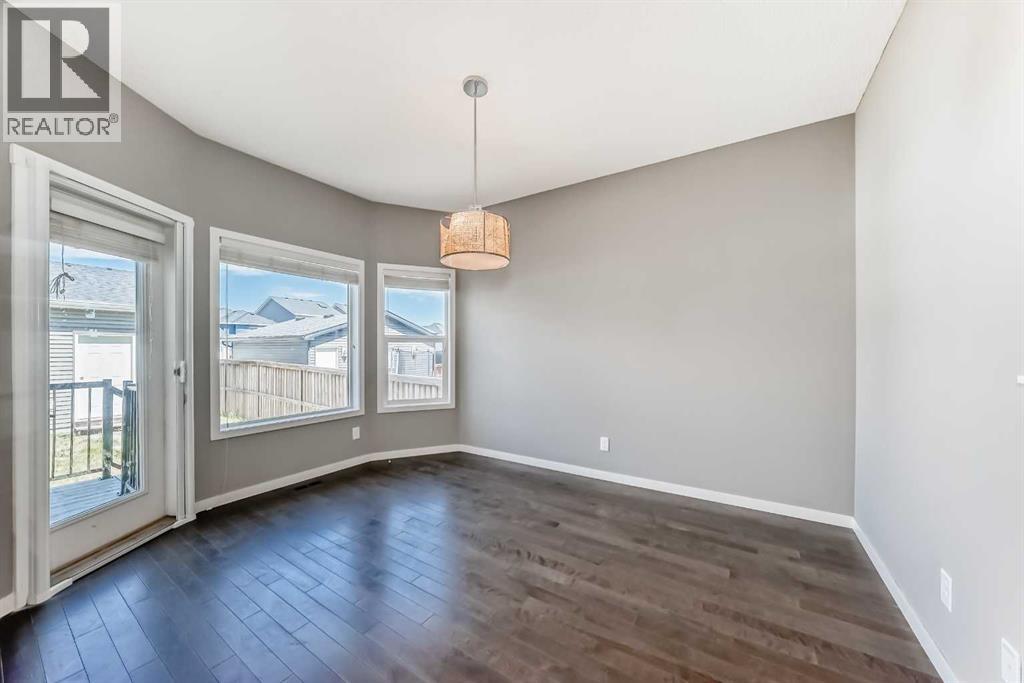 Single Family House for Sale in  Nolanfield Terrace NW Nolan Hill Calgary 