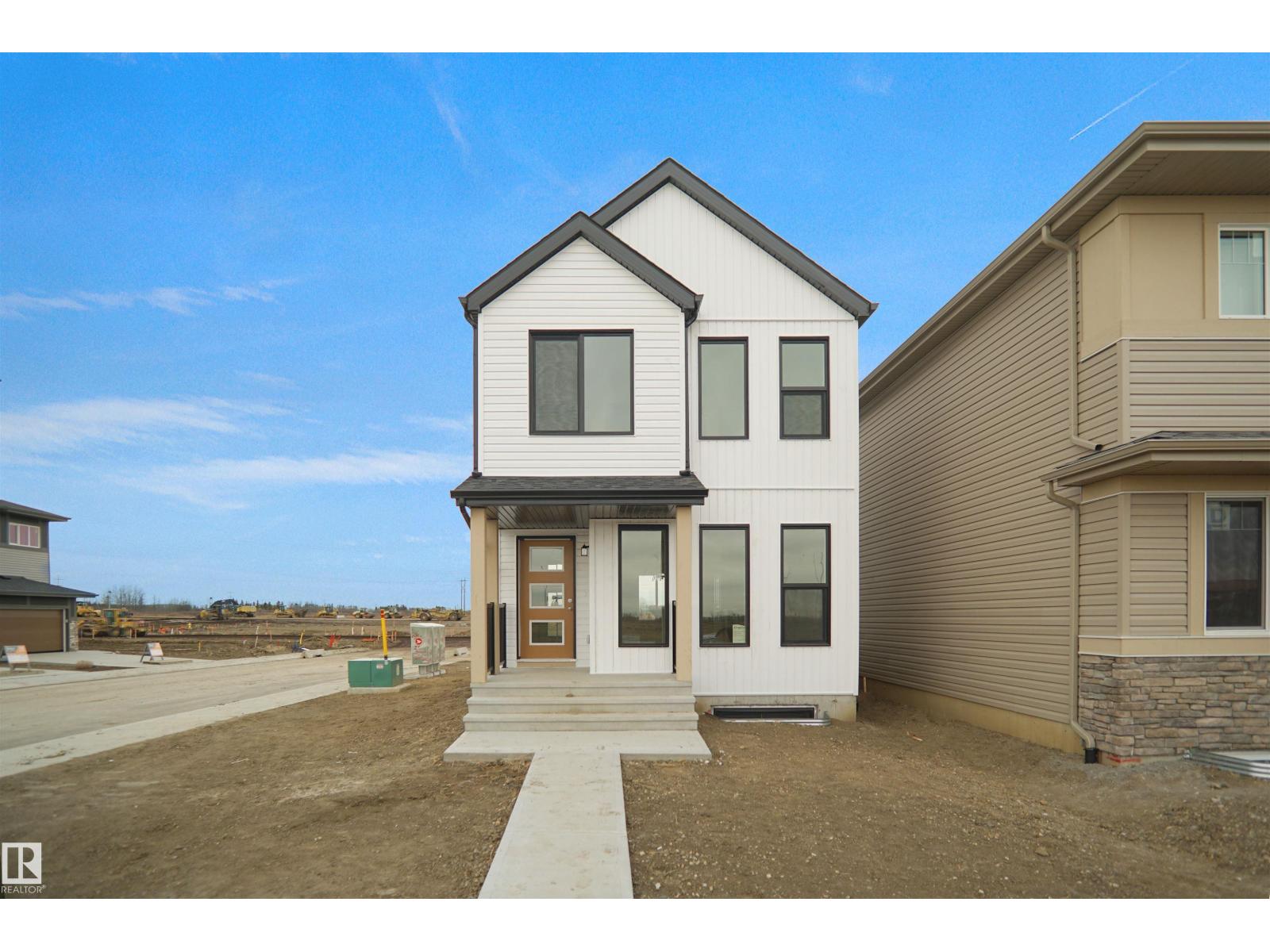 404 176 AV NE, Edmonton