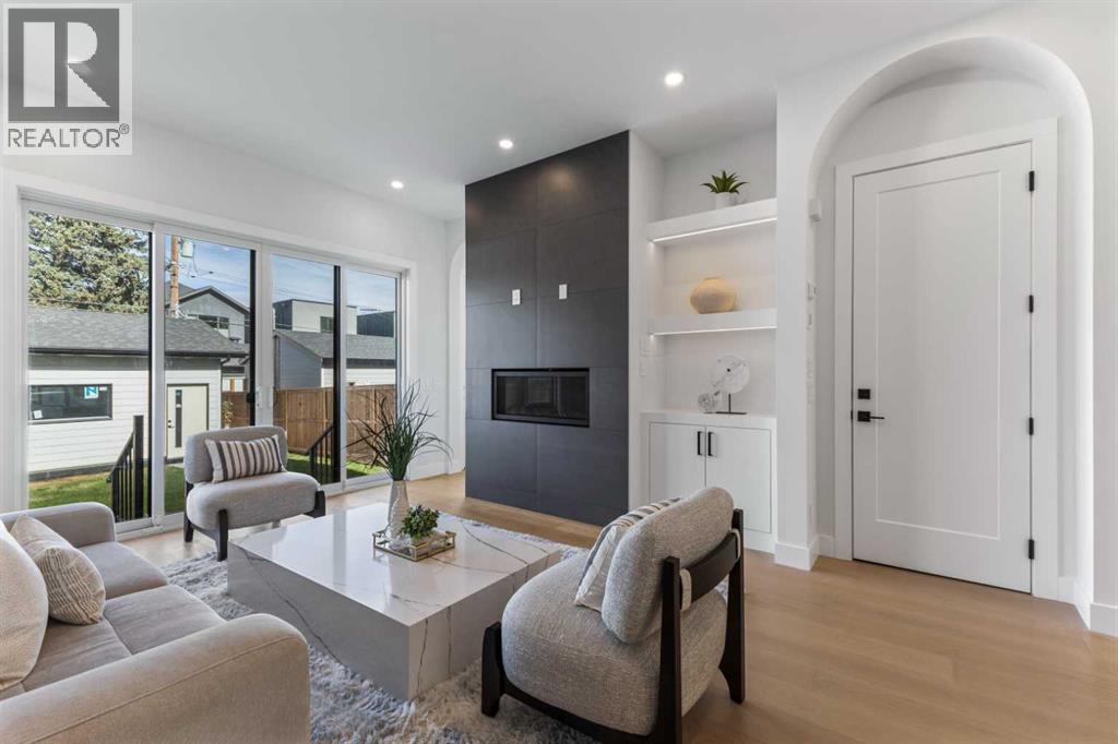 Single Family House for Sale in   Avenue NW Mount Pleasant Calgary 