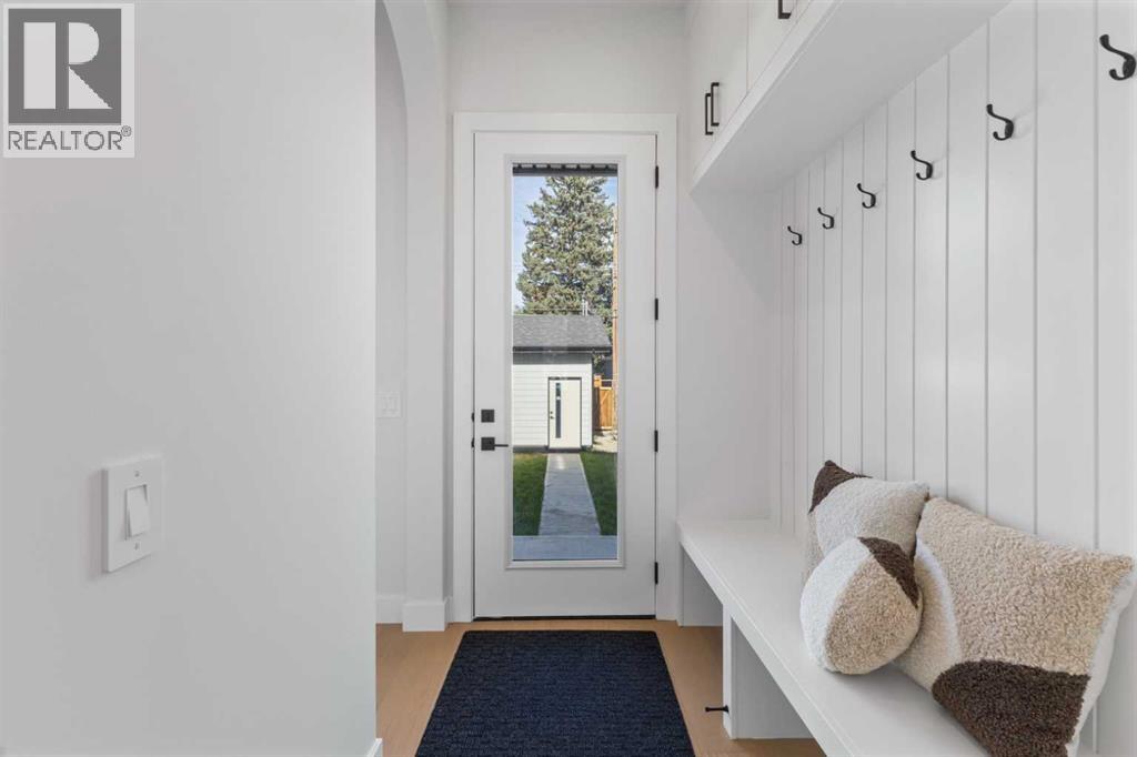 Single Family House for Sale in   Avenue NW Mount Pleasant Calgary 