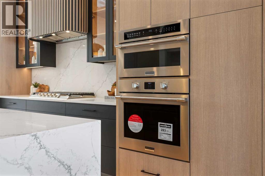 Single Family House for Sale in   Avenue NW Mount Pleasant Calgary 