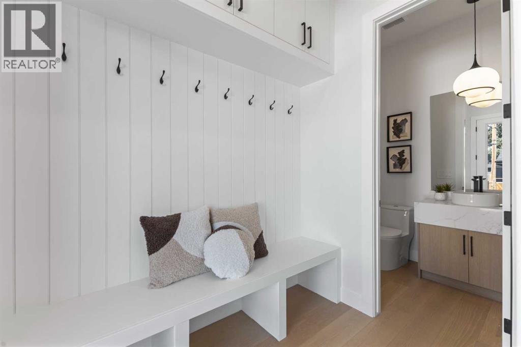 Single Family House for Sale in   Avenue NW Mount Pleasant Calgary 