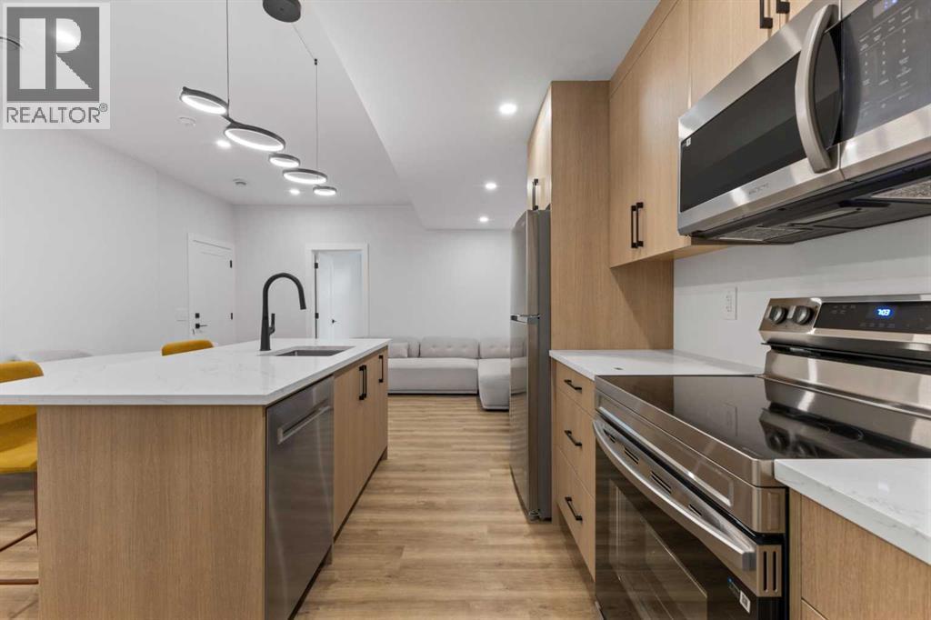 Single Family House for Sale in   Avenue NW Mount Pleasant Calgary 