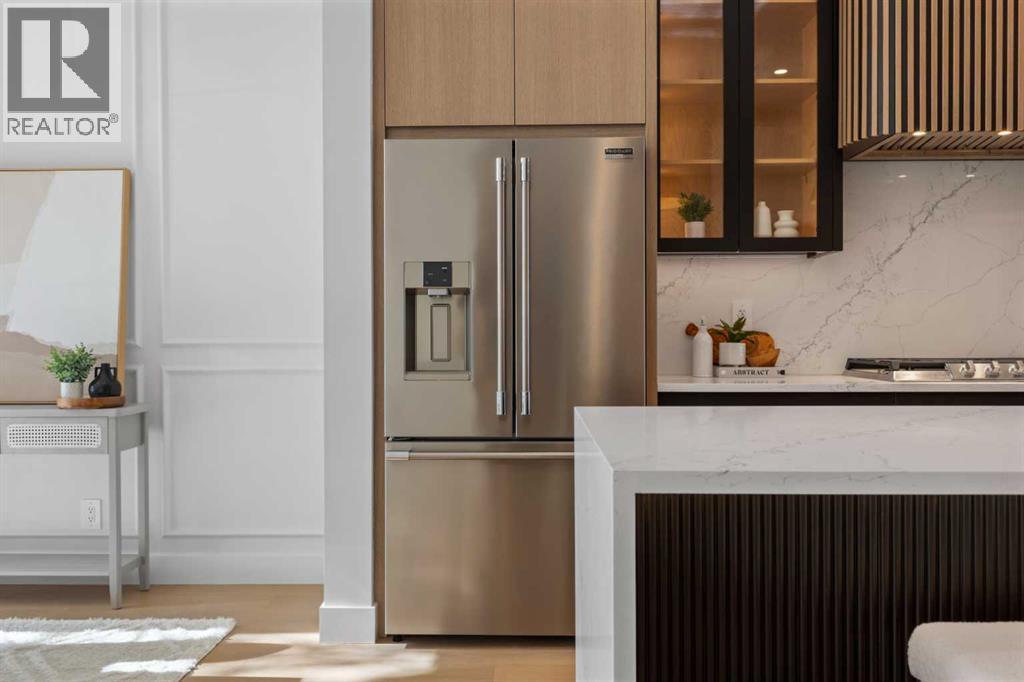 Single Family House for Sale in   Avenue NW Mount Pleasant Calgary 