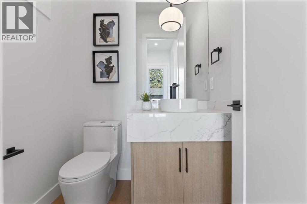 Single Family House for Sale in   Avenue NW Mount Pleasant Calgary 