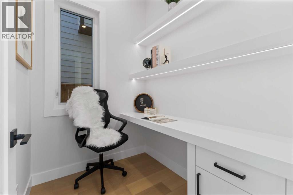 Single Family House for Sale in   Avenue NW Mount Pleasant Calgary 