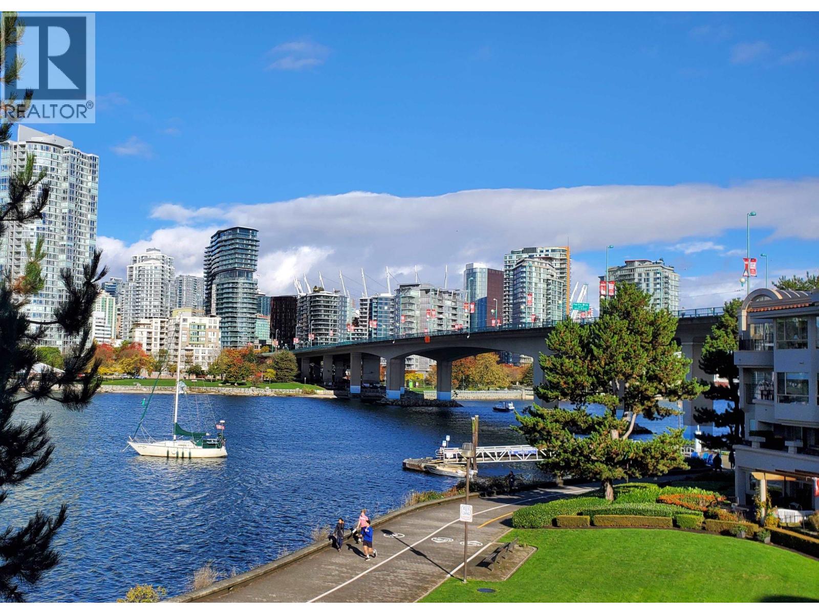 311 1859 SPYGLASS PLACE, Vancouver