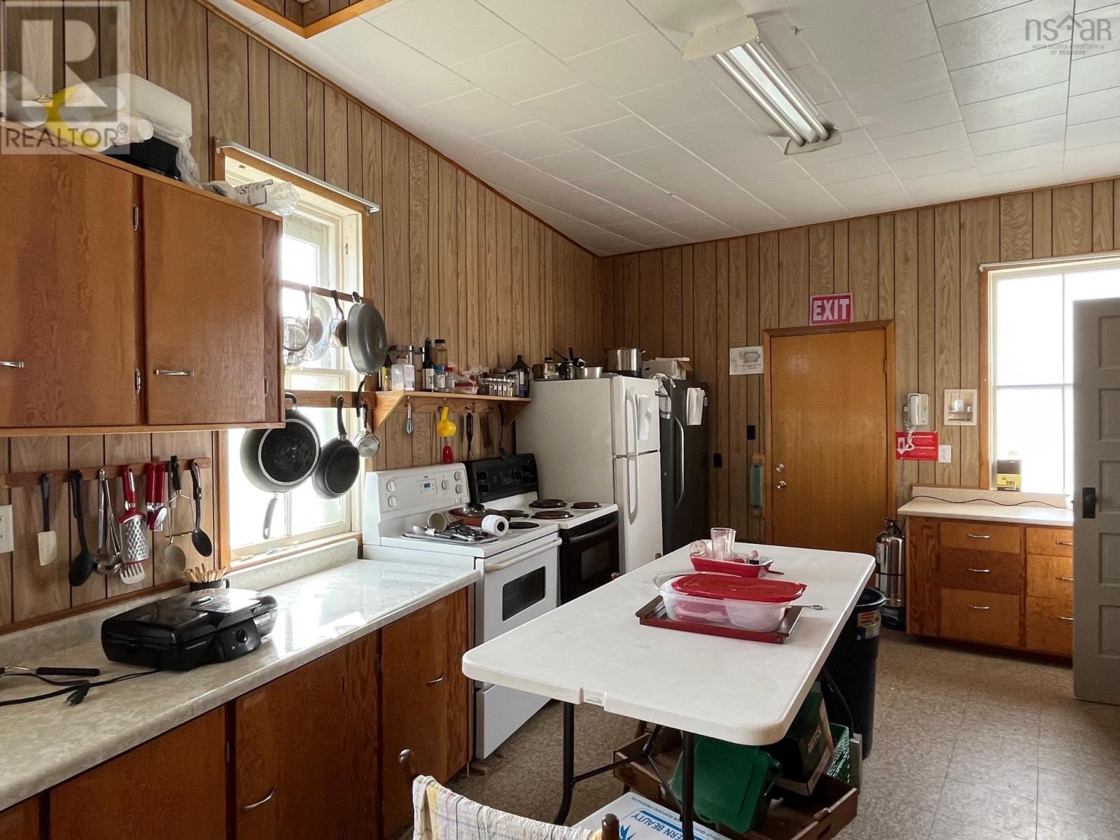 3606 Highway 209 - 10
