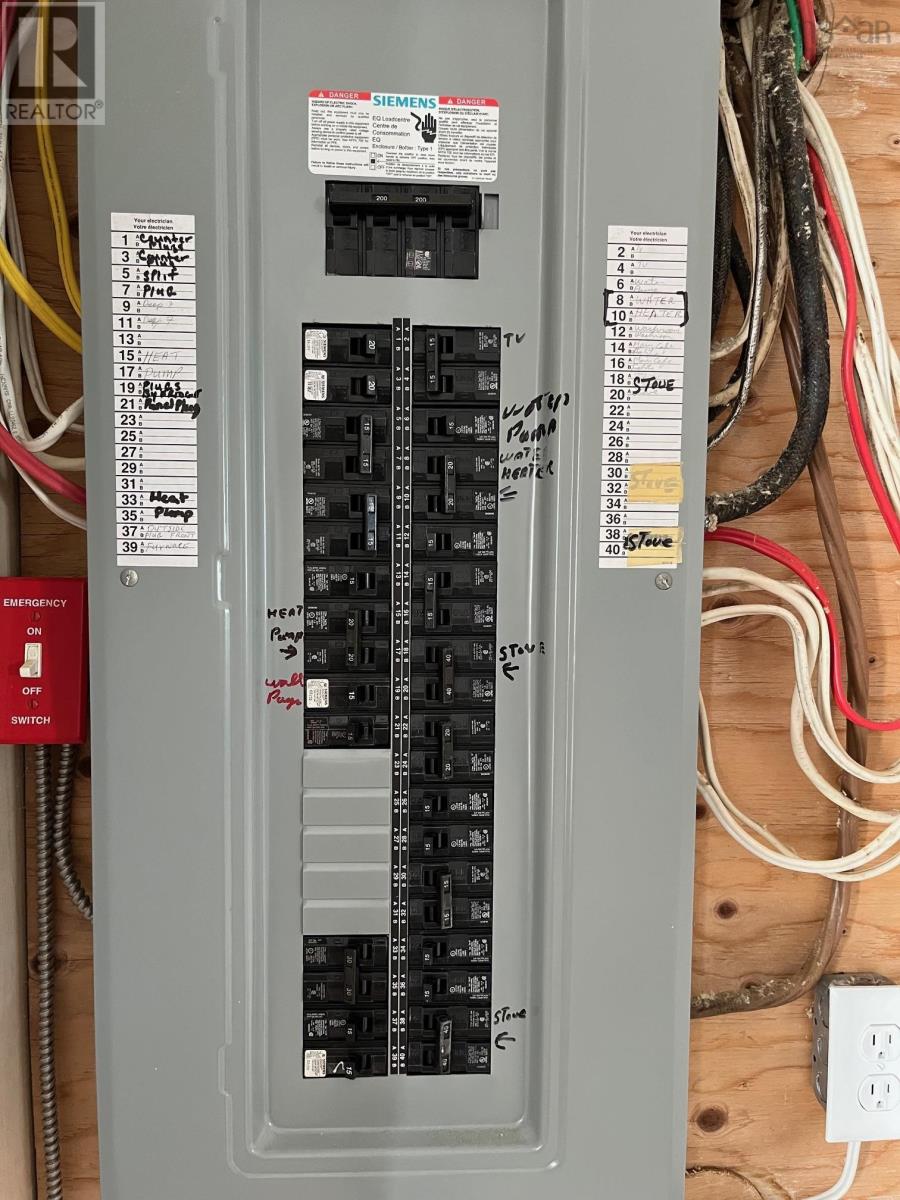 Property 19 of 24 of 3606 Highway 209