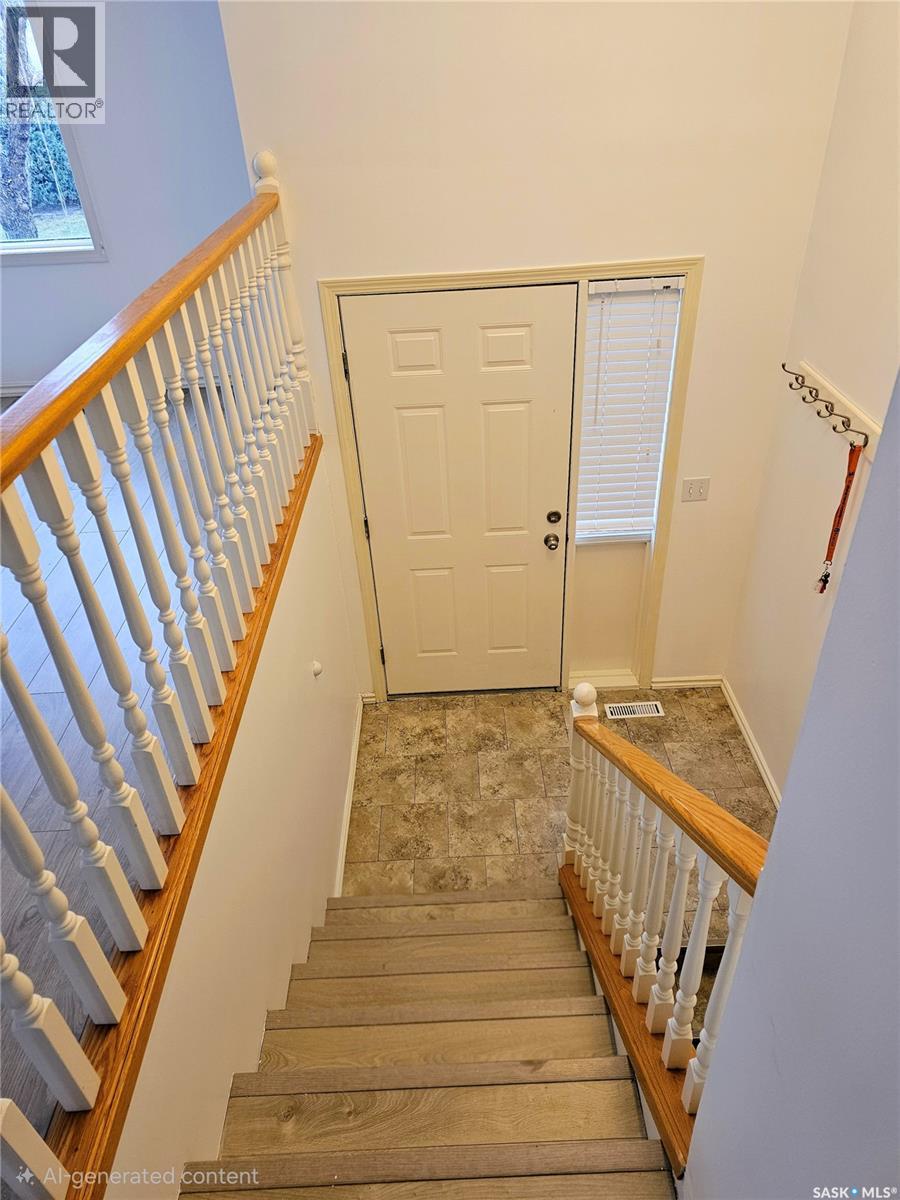 Single Family House Bi-level for Sale in   Heritage CRESCENT Saskatoon 