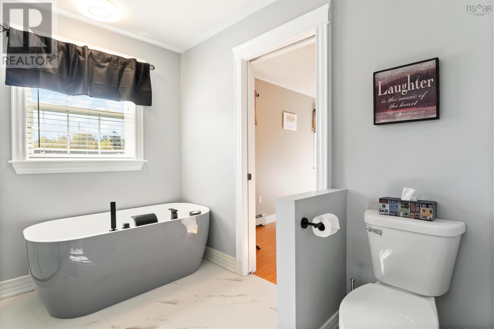 Property 18 of 48 of 40 Terra Nova Drive