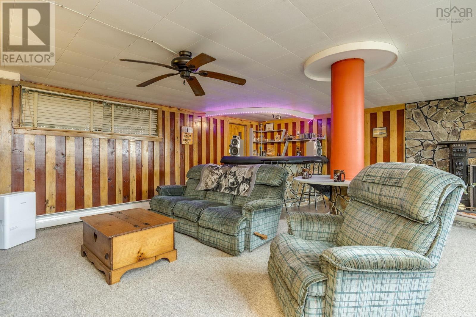 Property 27 of 40 of 1358 Hwy 1