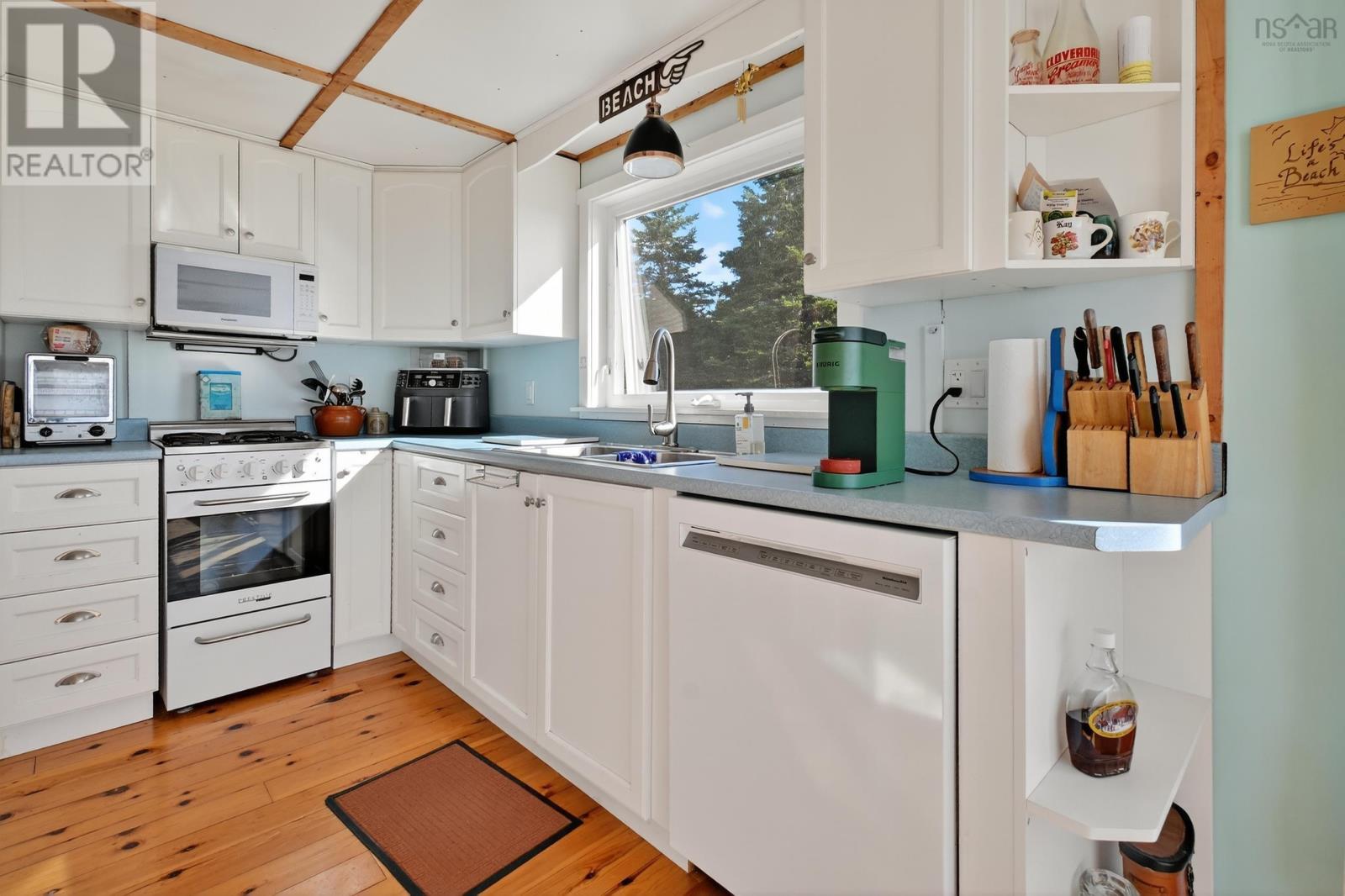 Property 2 of 22 of 73 Gradys Reach Road