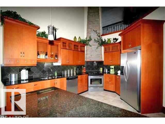 #1402 9707 105 ST NW NW, Edmonton