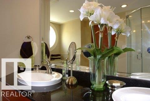 #1402 9707 105 ST NW NW, Edmonton