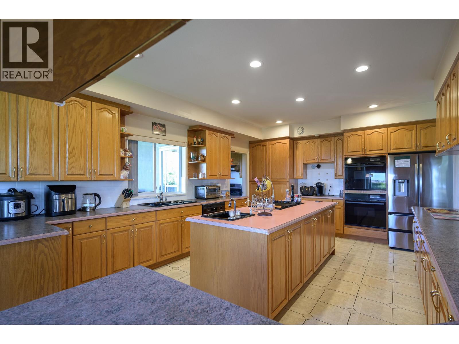 2150 56 STREET, Delta