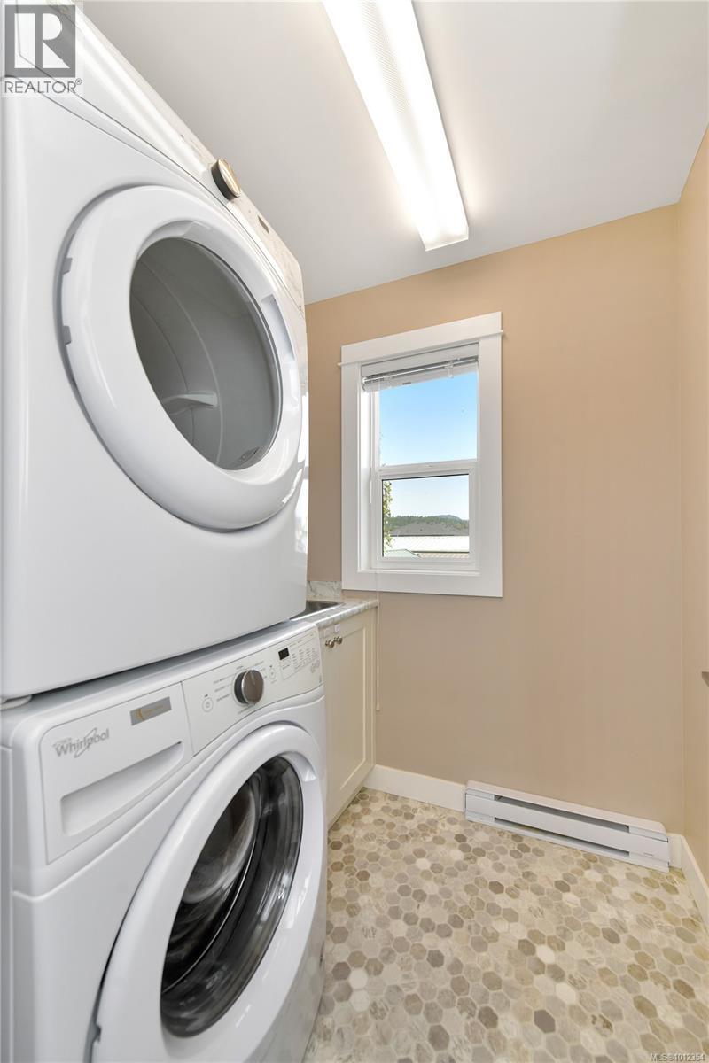  1031 Foxwood Place, Langford