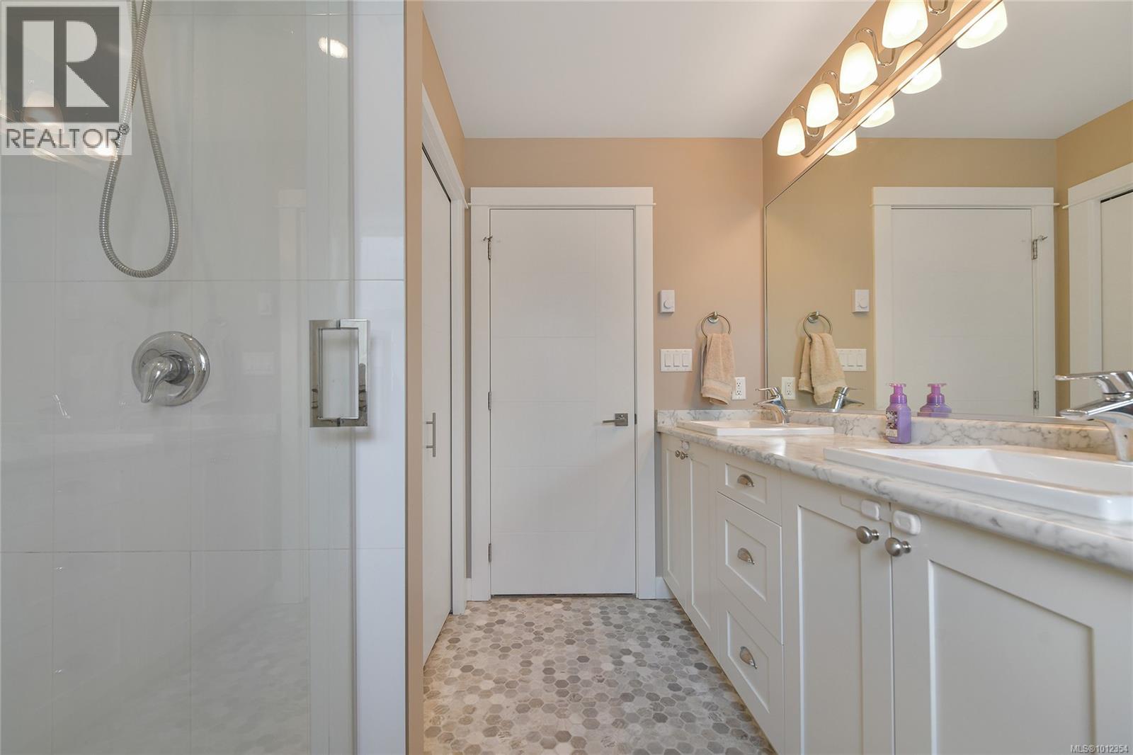  1031 Foxwood Place, Langford