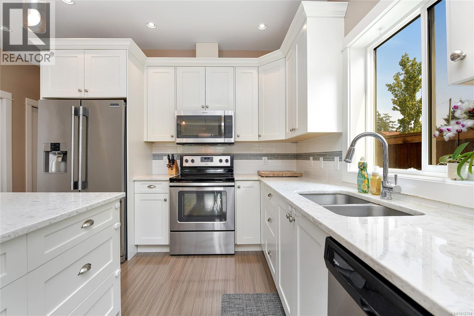  1031 Foxwood Place, Langford