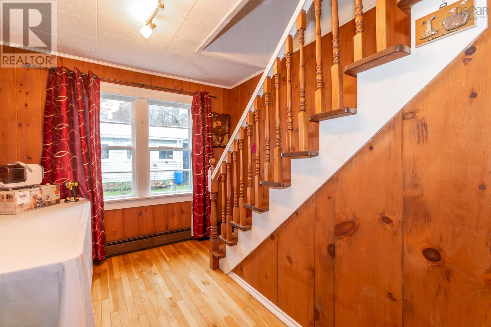 Property 24 of 31 of 1070 River Road