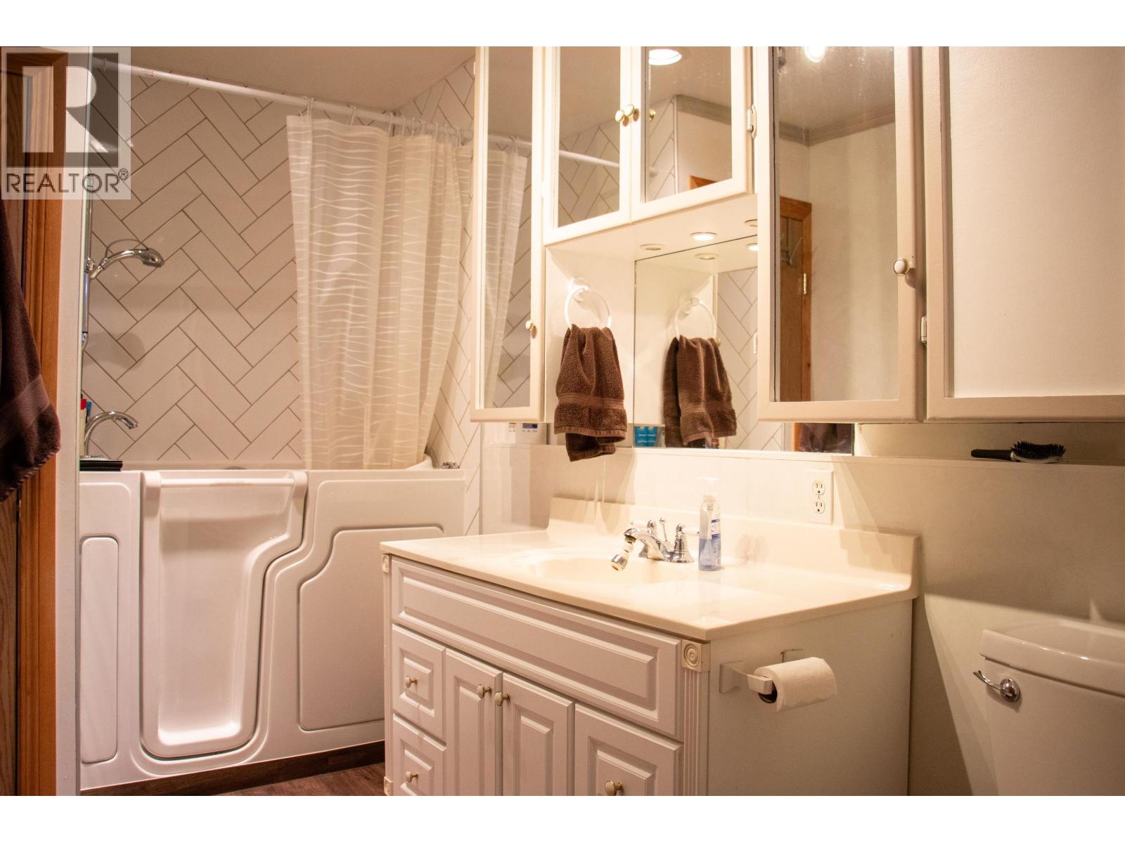 14398 SIPHON CREEK ROAD, Fort St. John