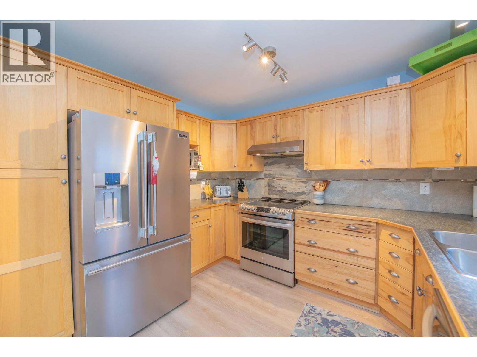 10351 Westshore Road, Vernon