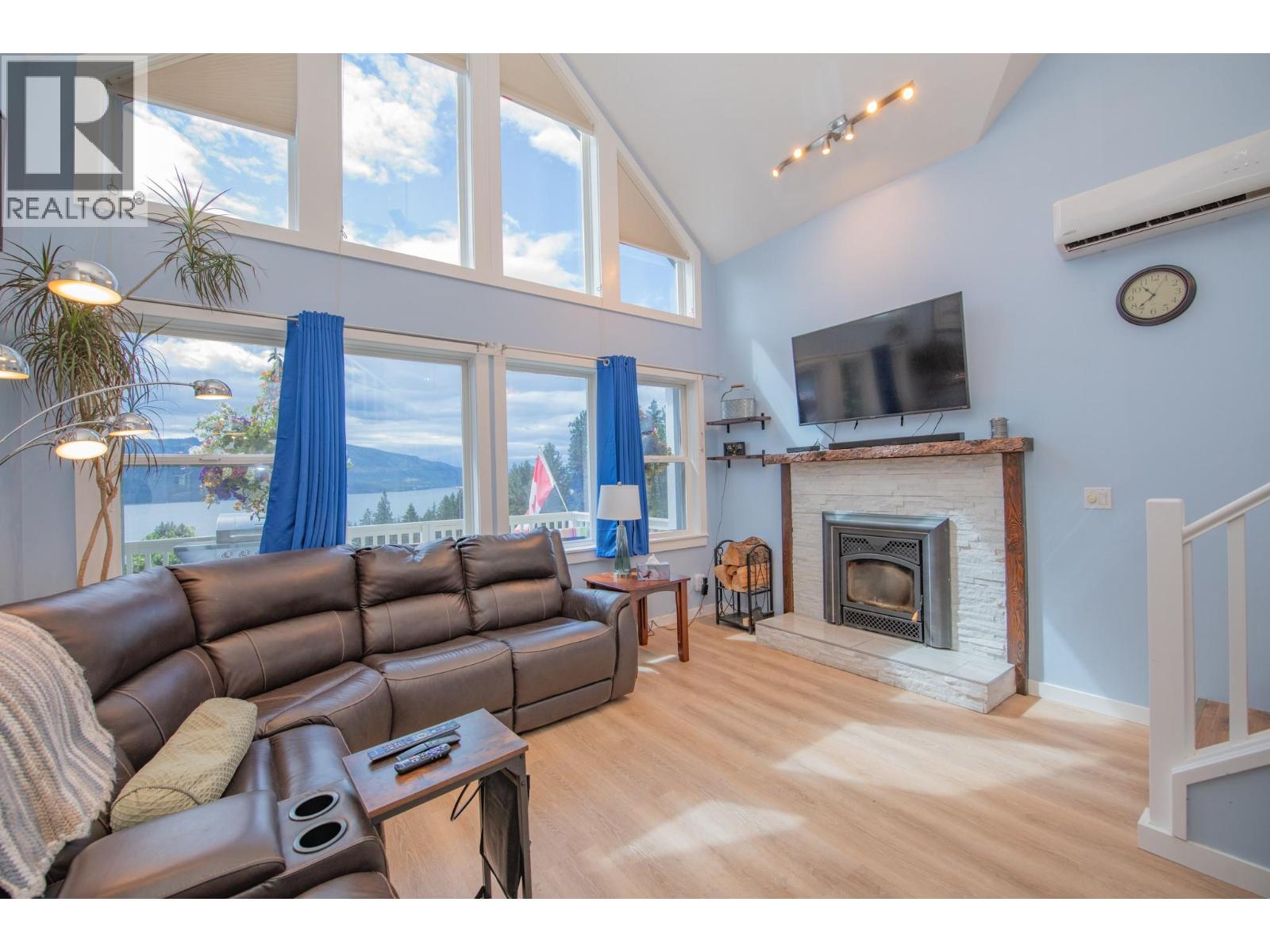 10351 Westshore Road, Vernon