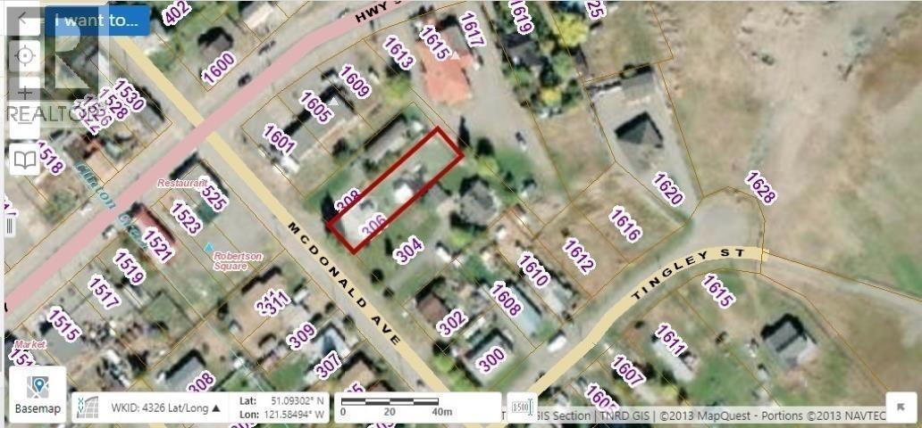 306 McDonald Avenue, Clinton