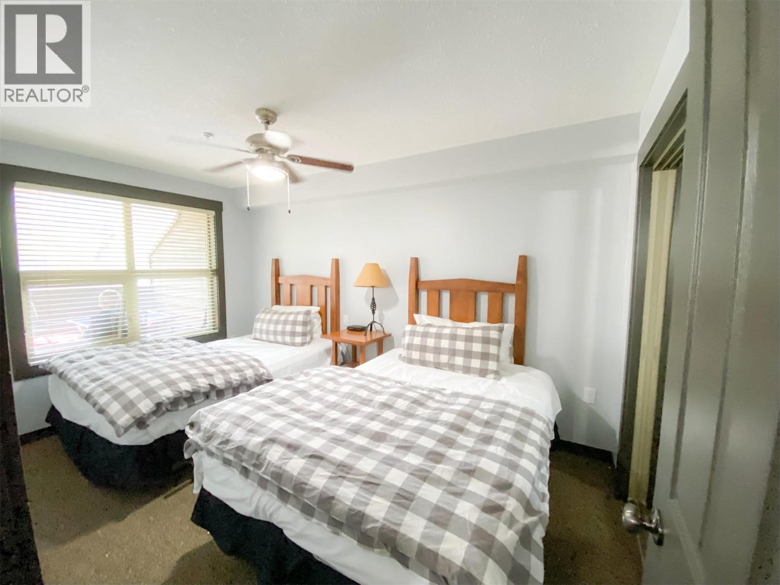 #306 2070 Summit Drive Drive - 10