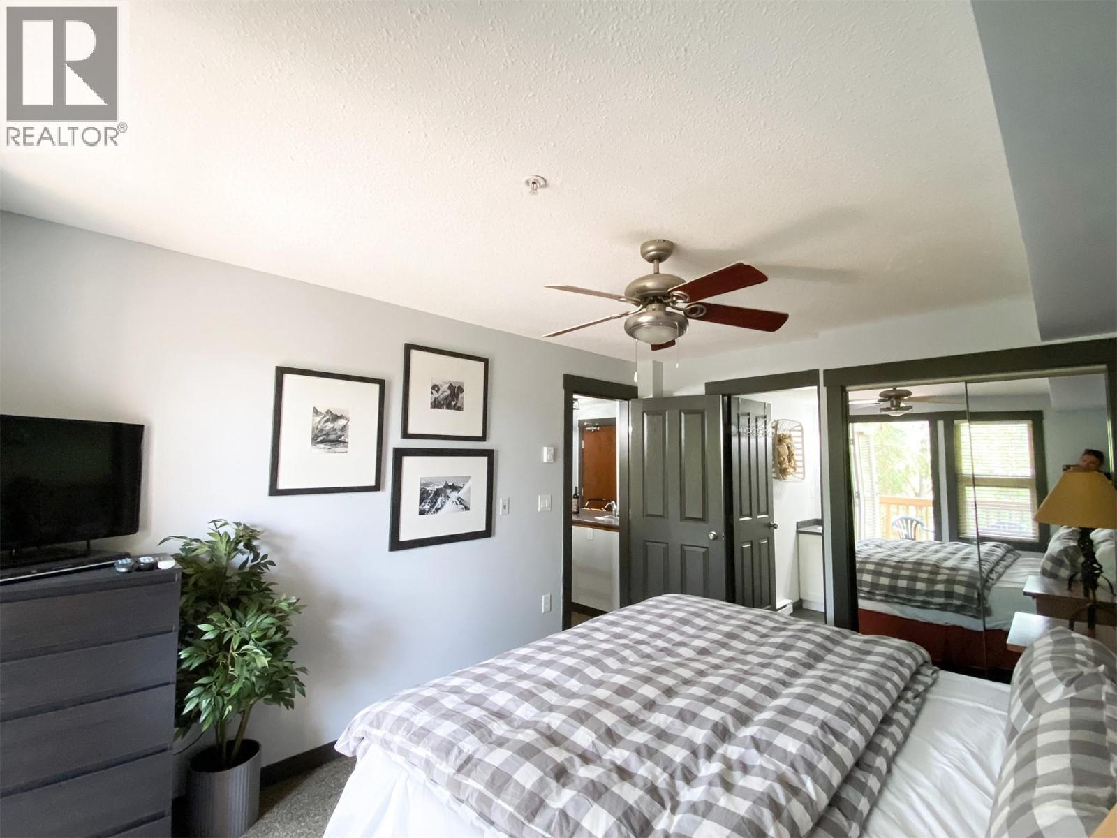 #306 2070 Summit Drive Drive - 17