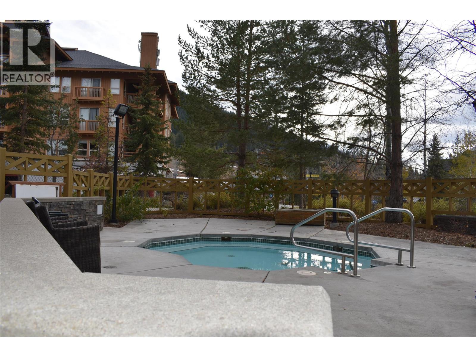 #306 2070 Summit Drive Drive - 28