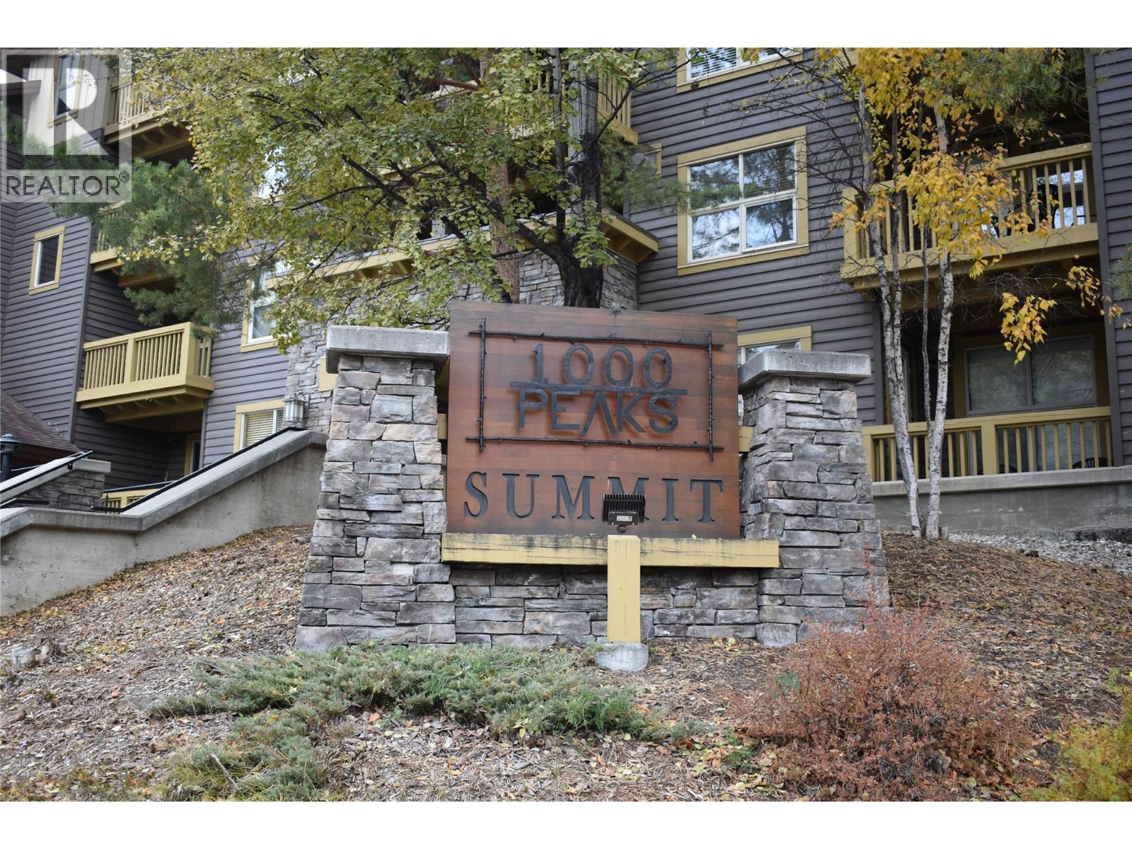 #306 2070 Summit Drive Drive - 31