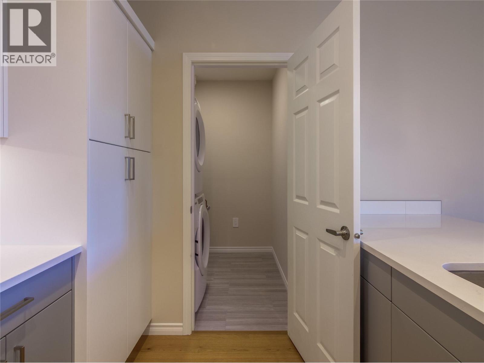 3362 SKAHA LAKE Road Unit# 1202, Penticton