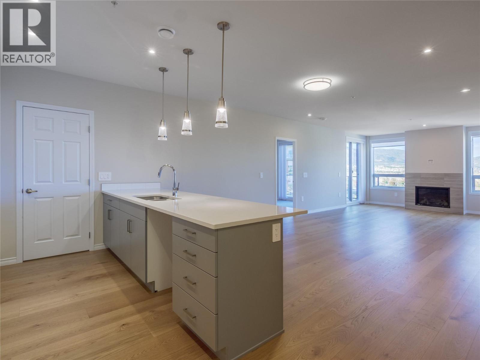 3362 SKAHA LAKE Road Unit# 1202, Penticton