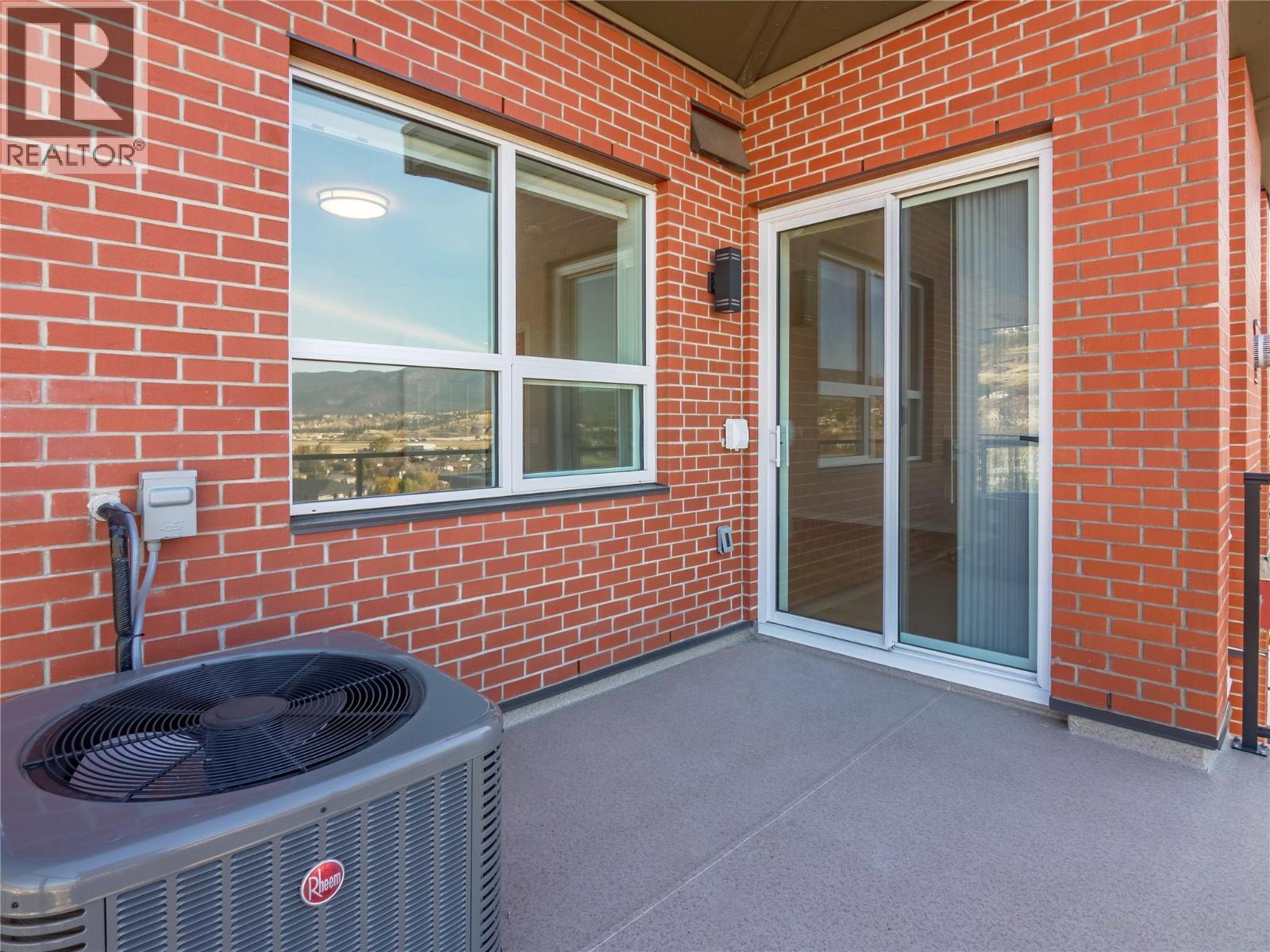 3362 SKAHA LAKE Road Unit# 1202, Penticton
