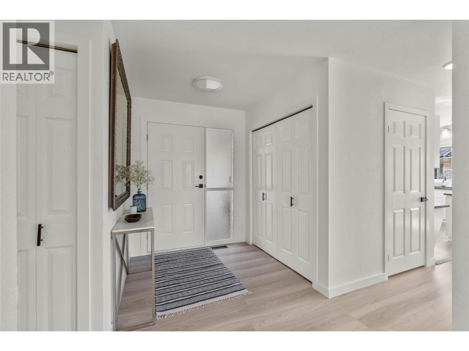 449 NUEVA Wynd, Kamloops