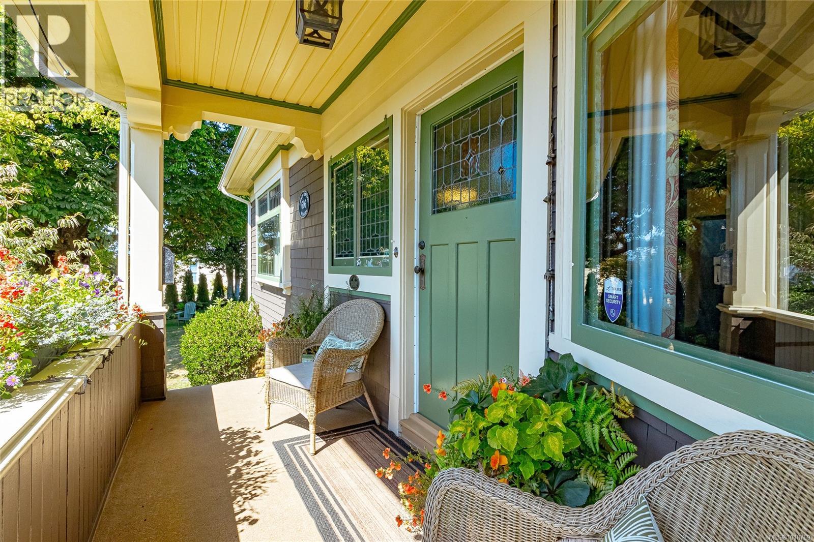  606 Niagara Street, Victoria