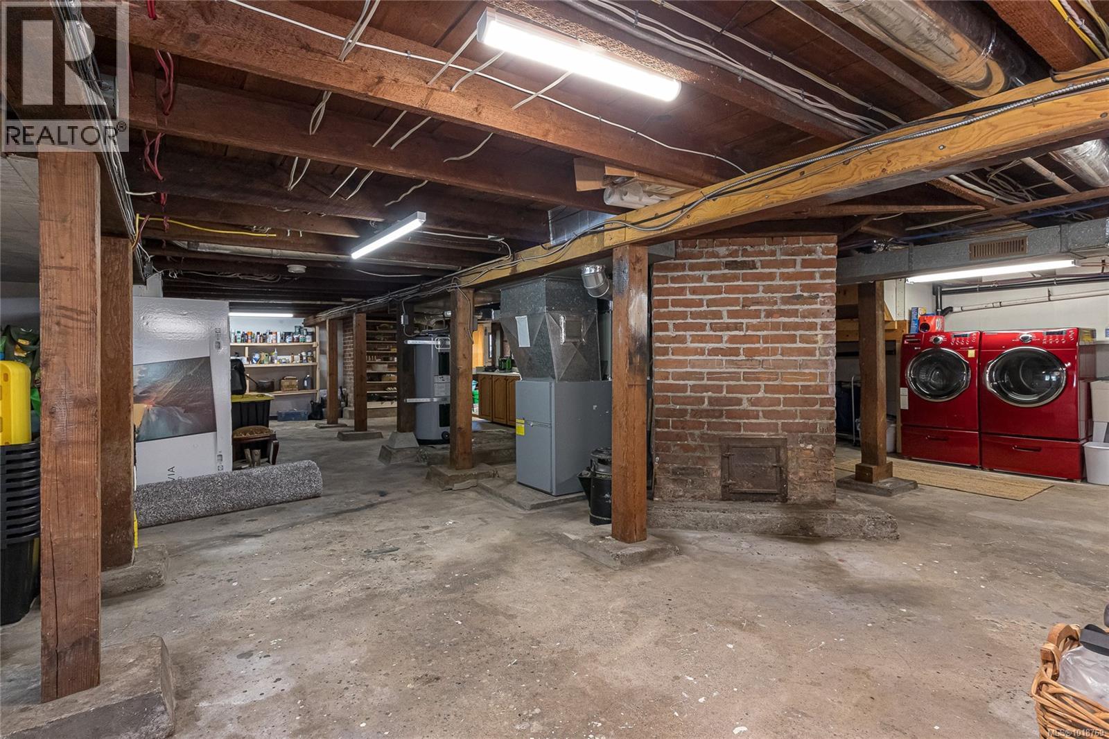  606 Niagara Street, Victoria