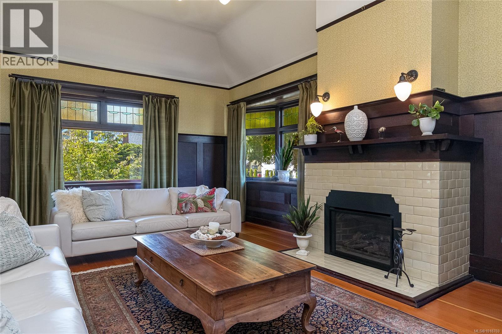  606 Niagara Street, Victoria