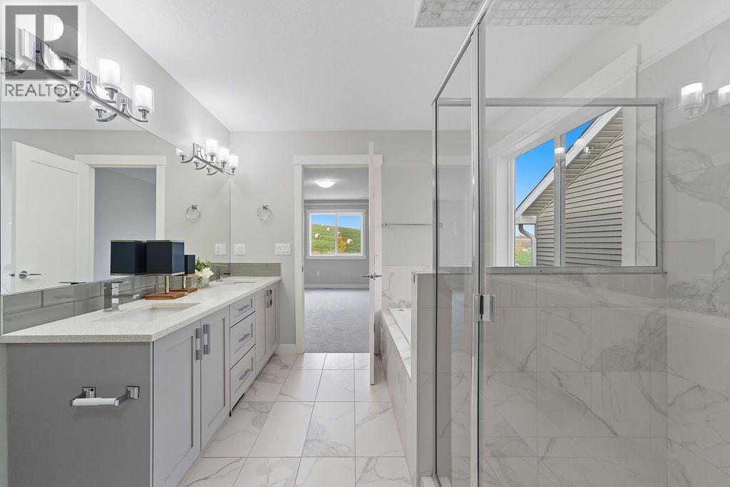 Single Family House for Sale in  Nolanhurst Crescent NW Nolan Hill Calgary 