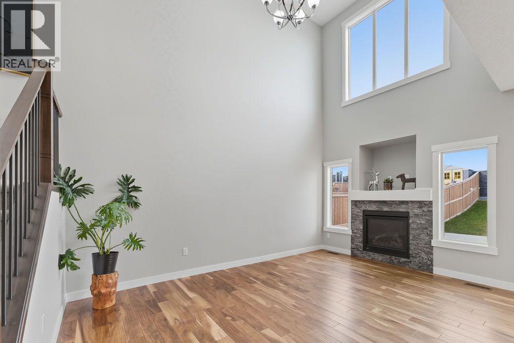 Single Family House for Sale in  Nolanhurst Crescent NW Nolan Hill Calgary 