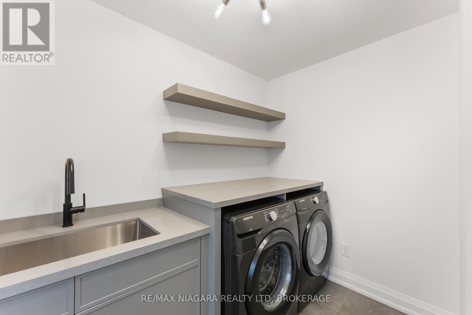 2864 ARROWSMITH COURT S - 12