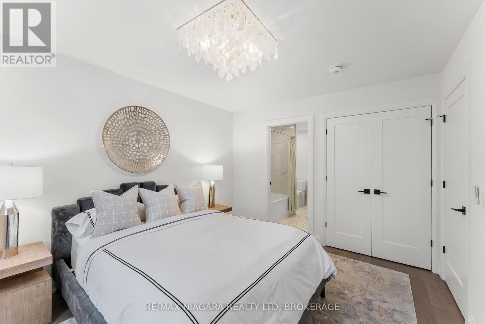 2864 ARROWSMITH COURT S - 5