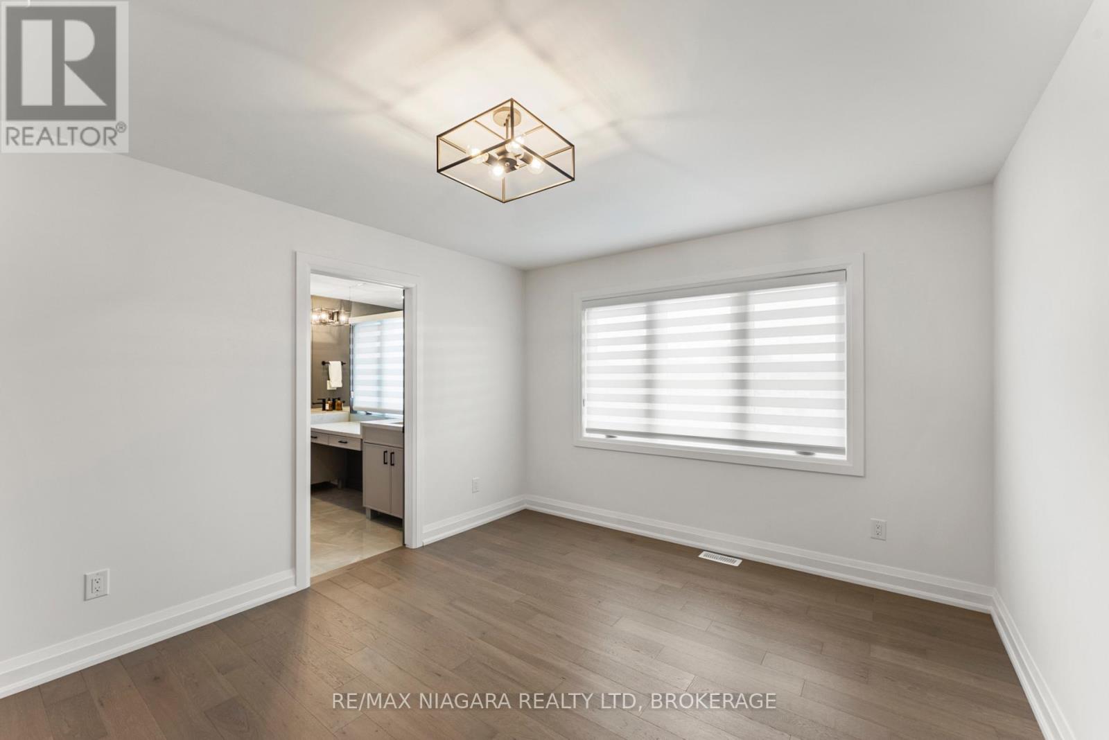 2864 ARROWSMITH COURT S - 6