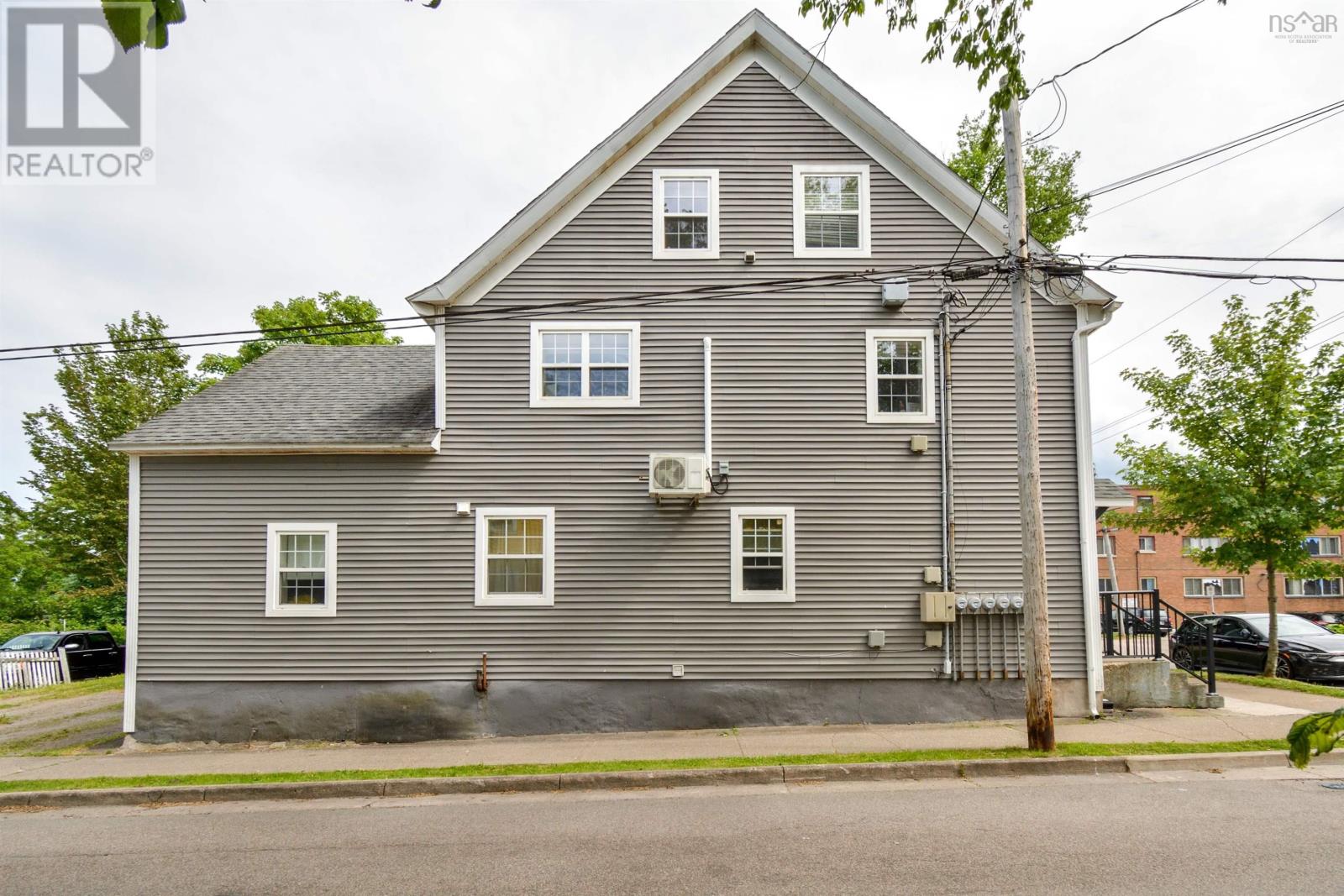 Property 8 of 21 of 55 Charlotte Street