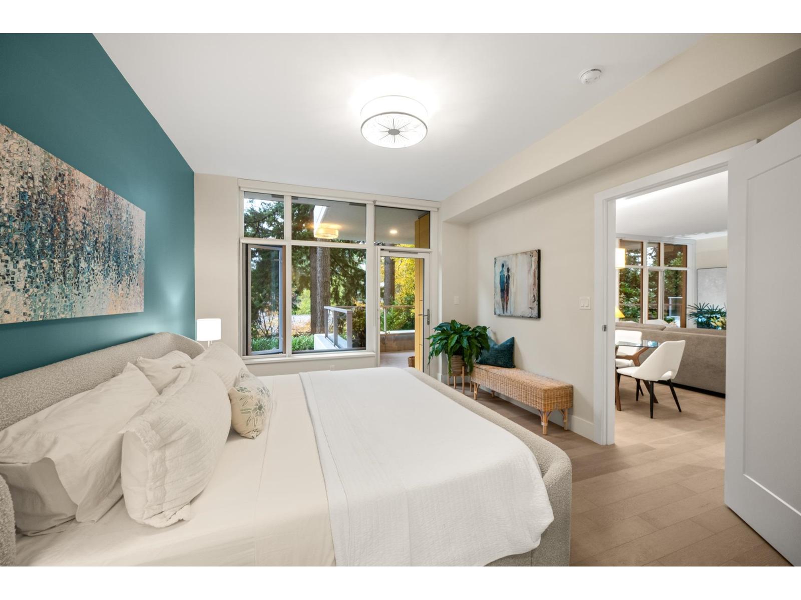 206 1501 VIDAL STREET, White Rock