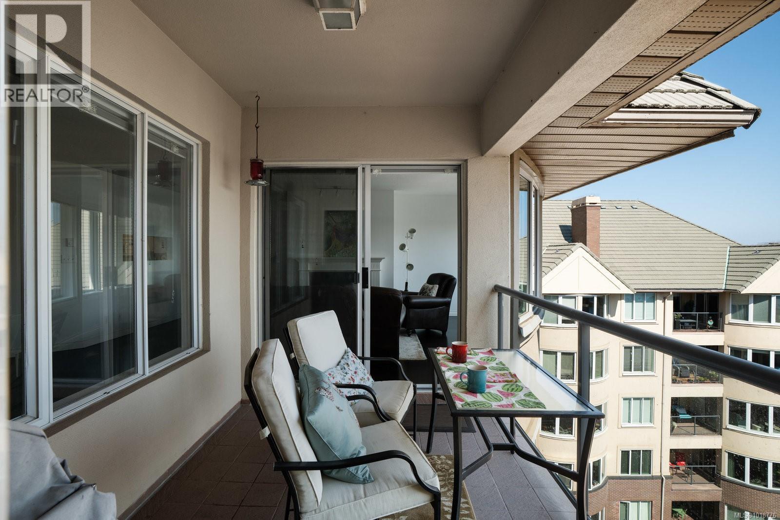 618 50 Songhees Road, Victoria