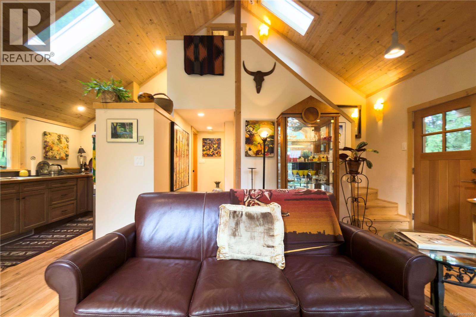 403 Whaletown Rd - 4