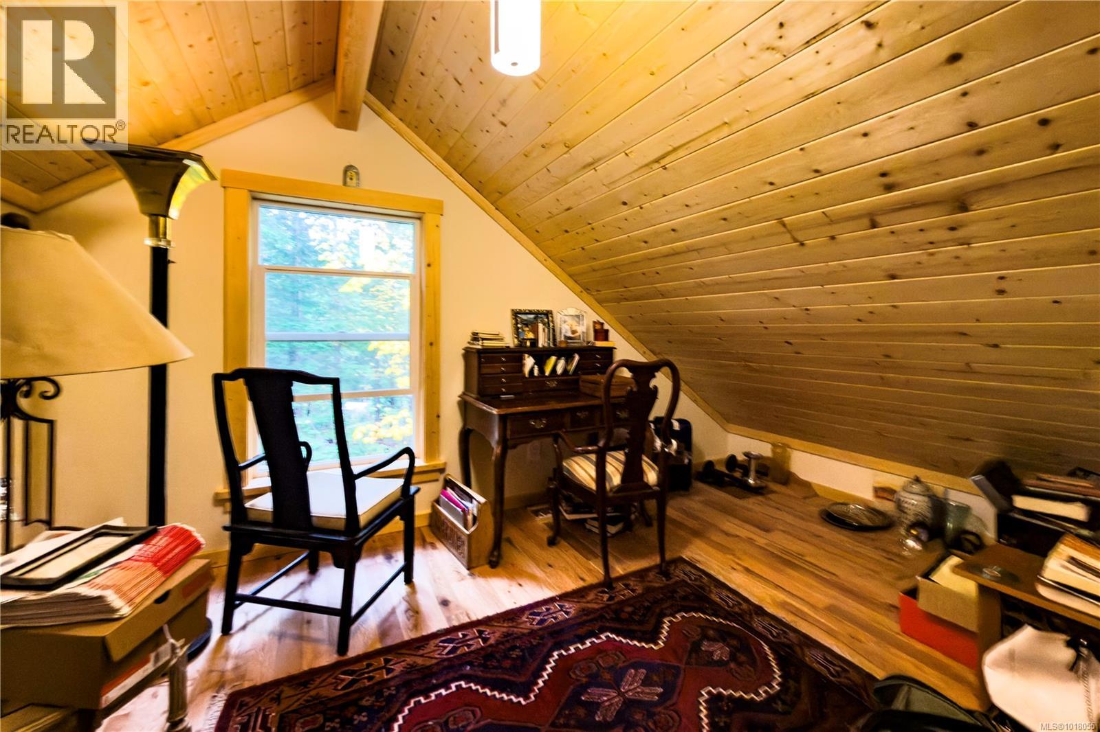 403 Whaletown Rd - Image 14